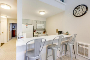 Cozy Condo with Balcony - Near Big Sky Resort!
